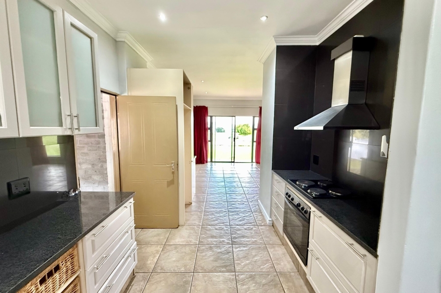 To Let 3 Bedroom Property for Rent in De Wijnlanden Residential Estate Western Cape